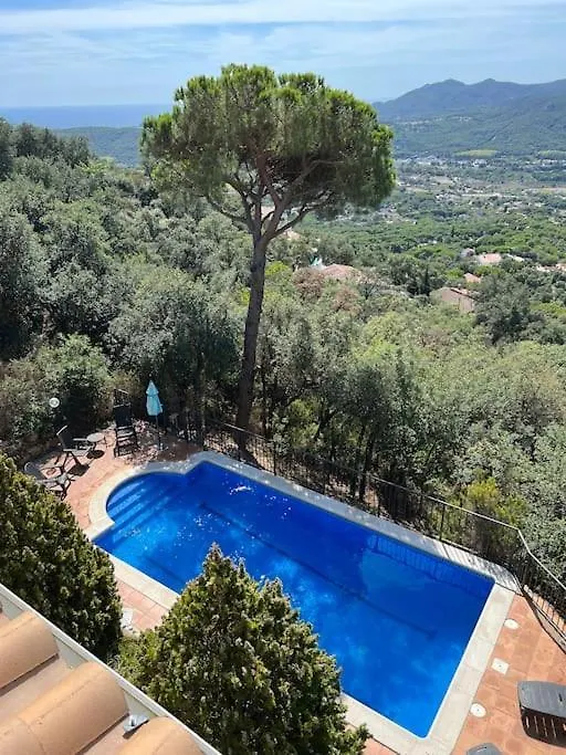 Beautiful Villa In סנטה כריסטינה ד'ארו